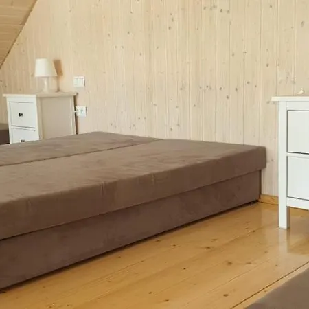 Sloneczna Zatoka 山林小屋