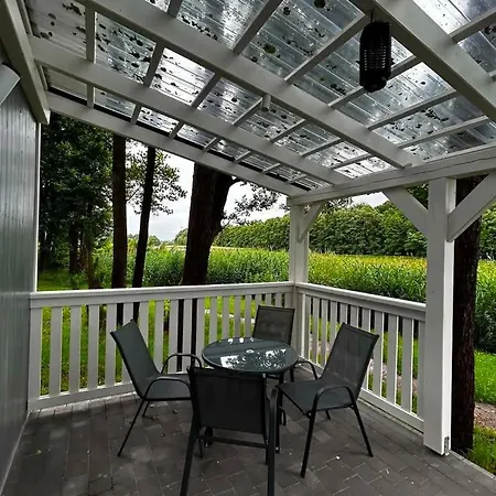 Sloneczna Zatoka 山林小屋