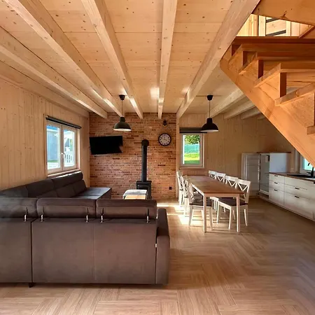 Sloneczna Zatoka 山林小屋