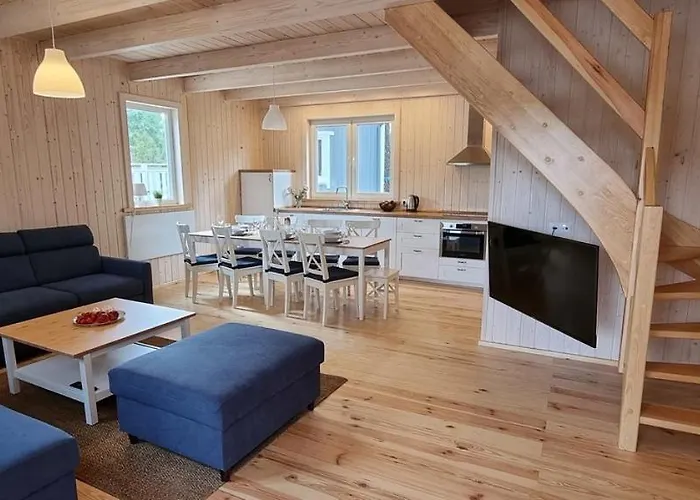 Sloneczna Zatoka Lodge *