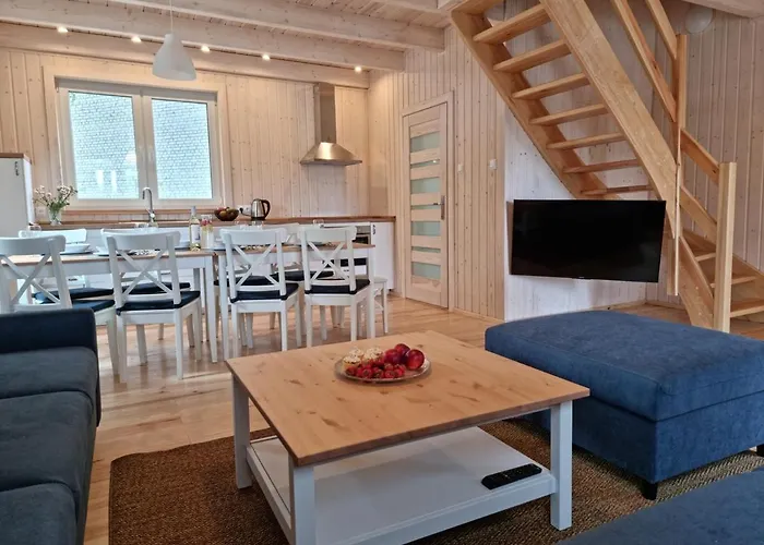 Sloneczna Zatoka Деревянный коттедж *