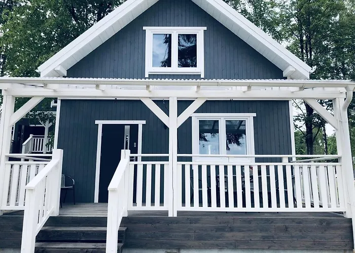 Sloneczna Zatoka Lodge Gowidlino